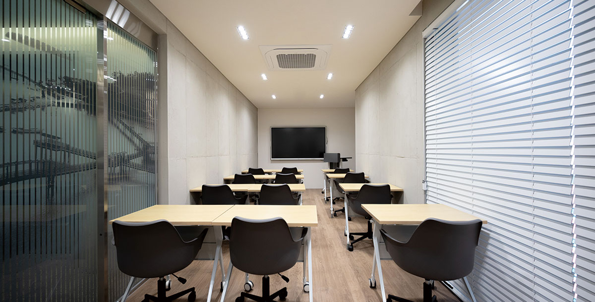 SEMINA ROOM